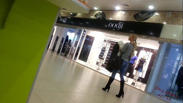 Koel kuiken in die supermark.