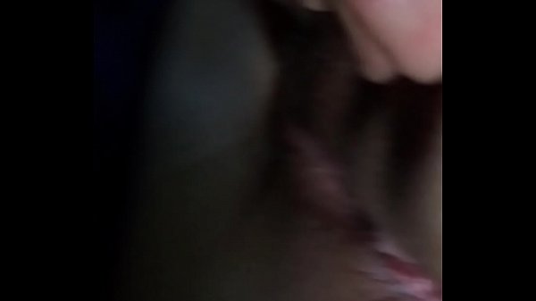 Met 'n vriendin in die kar